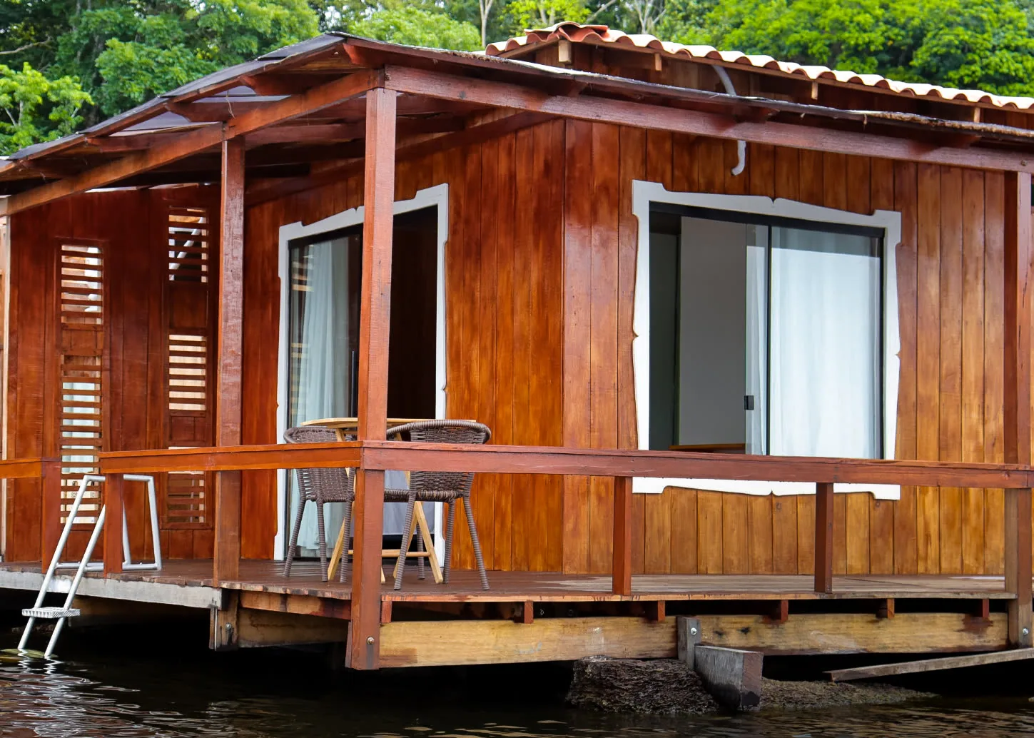 Floating cabin seen from the river
